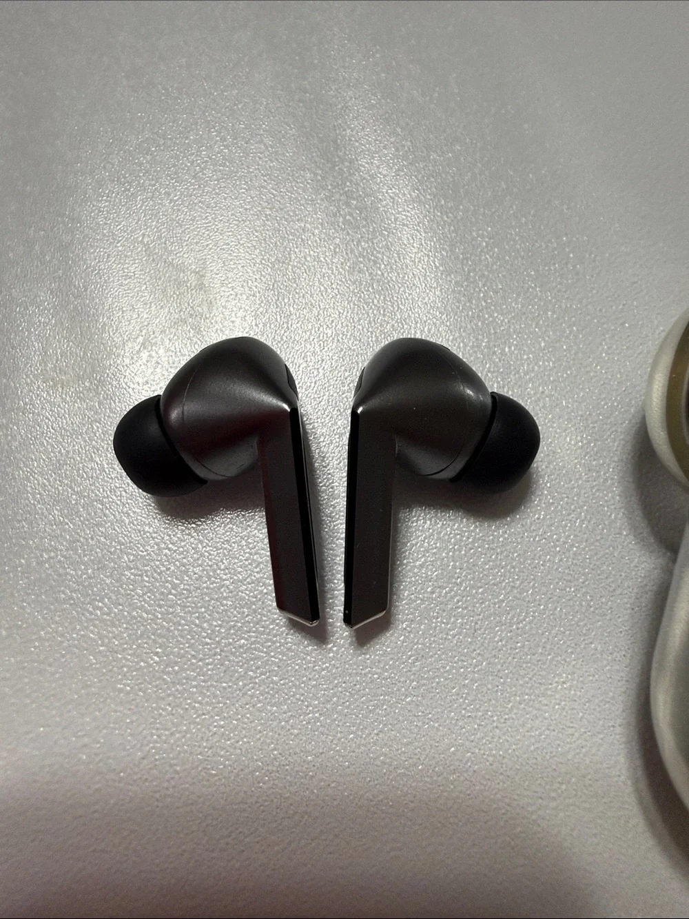 Samsung Galaxy Earbuds 3 Pro with Case